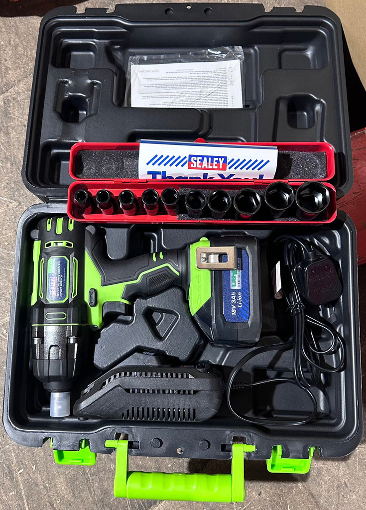 Sealey impact wrench kit 18v 1/2" CP400LIHV + free socket set