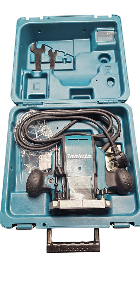 Makita RP0900X 1/4in & 3/8in Plunge Router 900W 240V Refurb