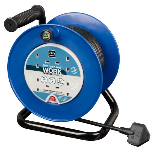 Masterplug LDCC2513/4BL-MP 25m, 4 Sockets, 13A, Blue extensipon reel 240v