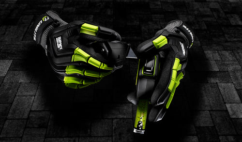 Unilite UG-I2C4 Cut-Resistant Safety Gloves with TPR impact protection, nitrile grip, and touchscreen-compatible fingertips.