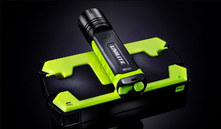 Unilite WCSGL WIRELESS CHARGING PAD